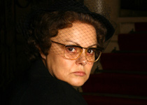 Muriel Robin dans Marie Besnard